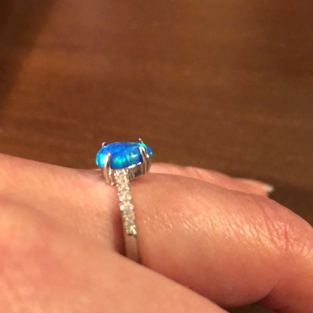 Blue opal ring size 8 - Picture 2 of 4
